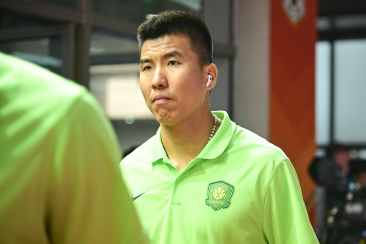 开云体育官网-赵宇：王刚与国安续约一年，杨立瑜还有一年合同